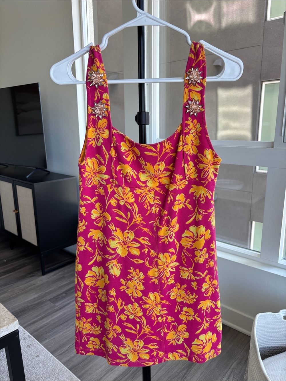 ZARA Sleeveless Floral Shift Dress in Fuchsia and Yellow